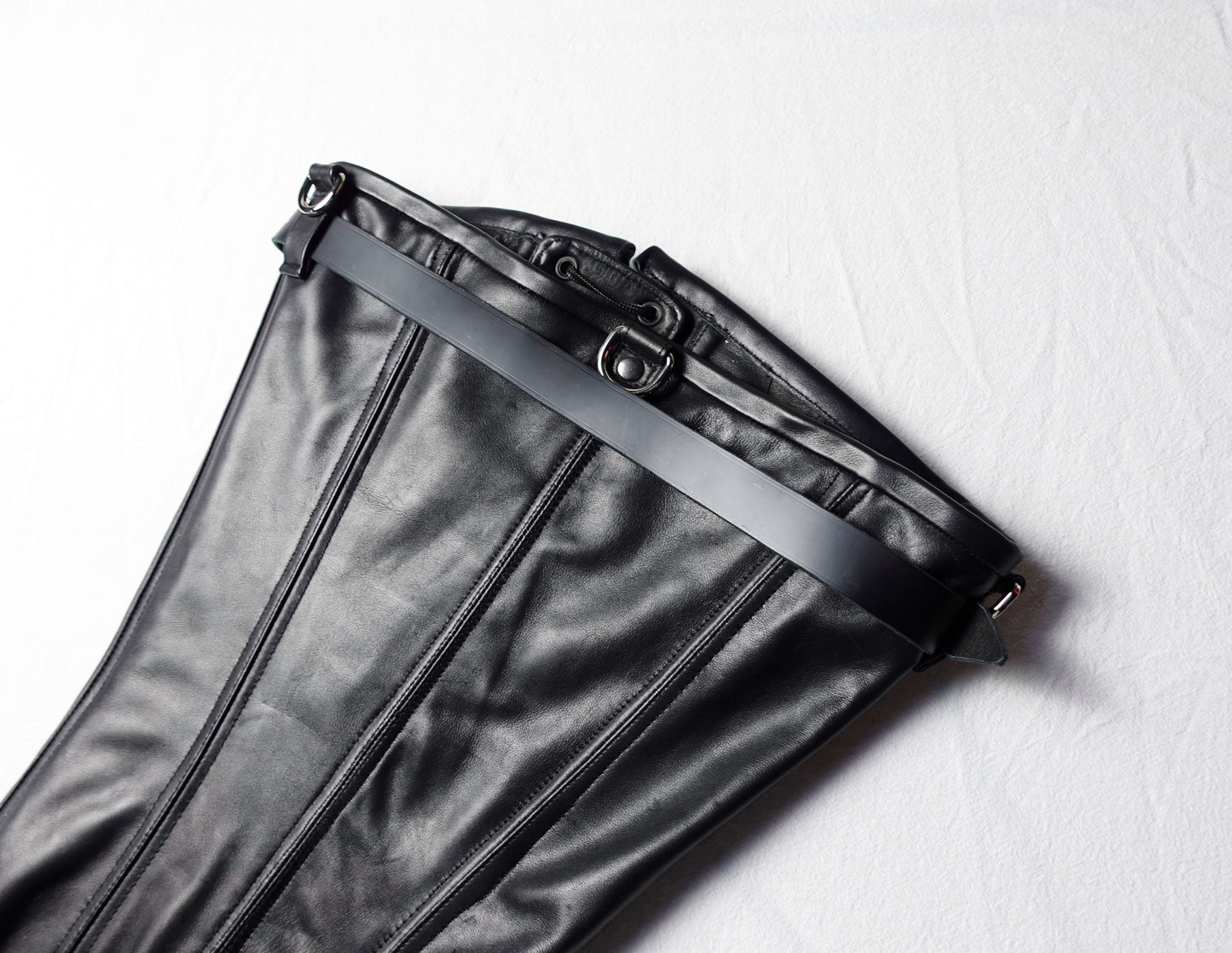 Leg binder