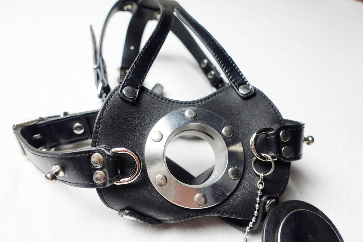 Force Open Mouth Mask