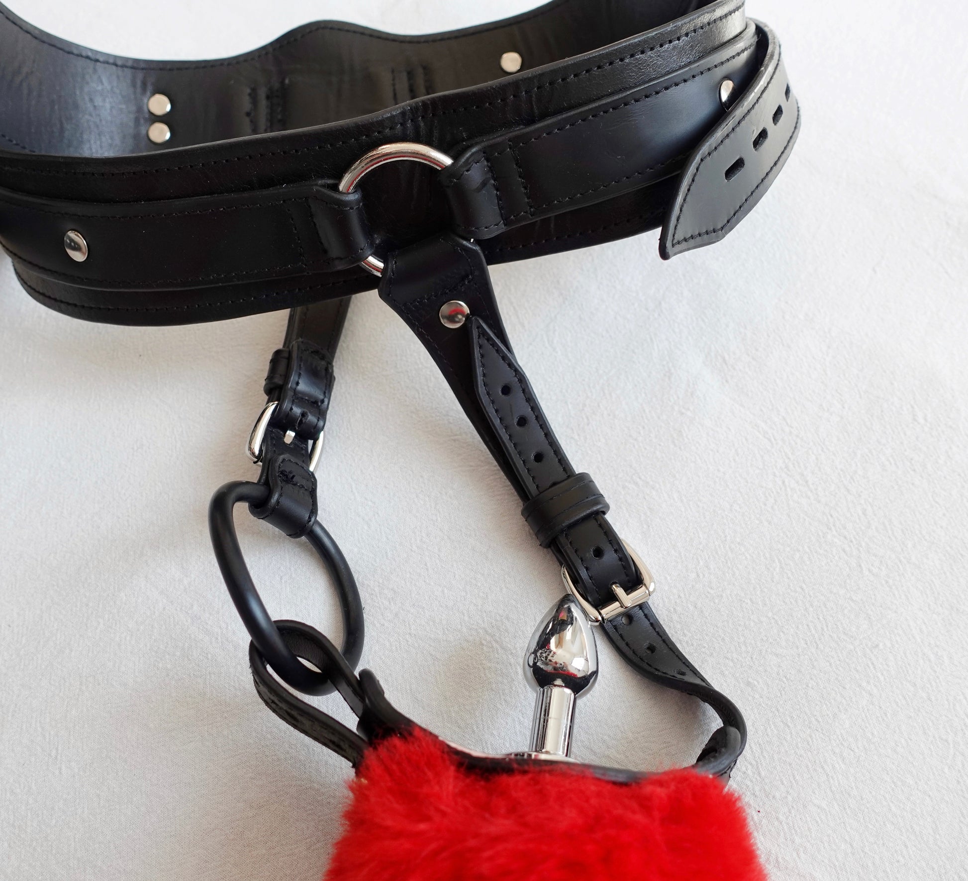 Butt Plug T-back – Leatherlover